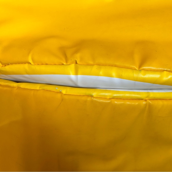 Disney Micky Mouse Lemon Wedge Insulated Cooler Bag - Picture 8 of 12